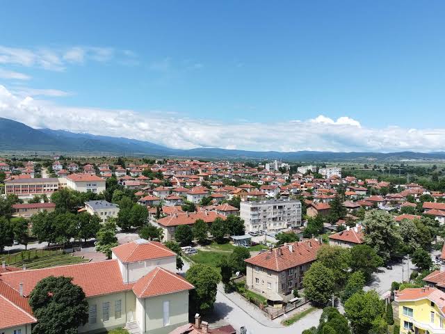 Ремонт на покриви в гр. Костенец
